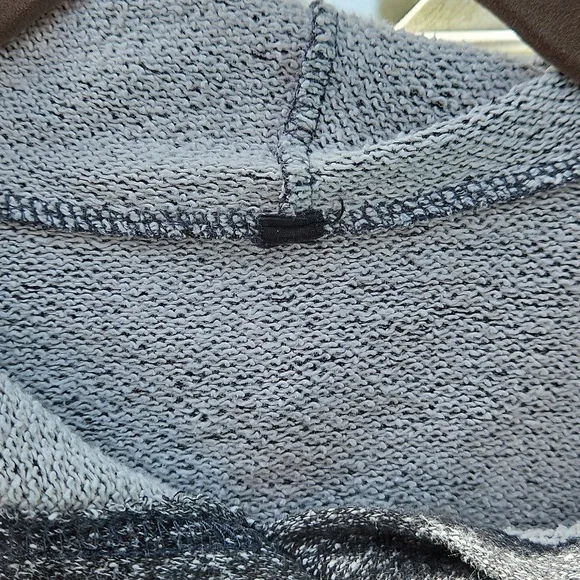 Set Of 2 Animal Sweaters - Llama and Owl Designs - Picture 5 of 6